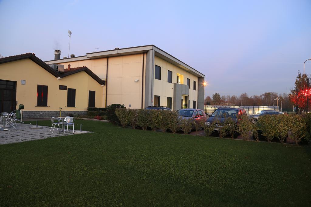 Groane Hotel Residence Cesano Maderno Extérieur photo