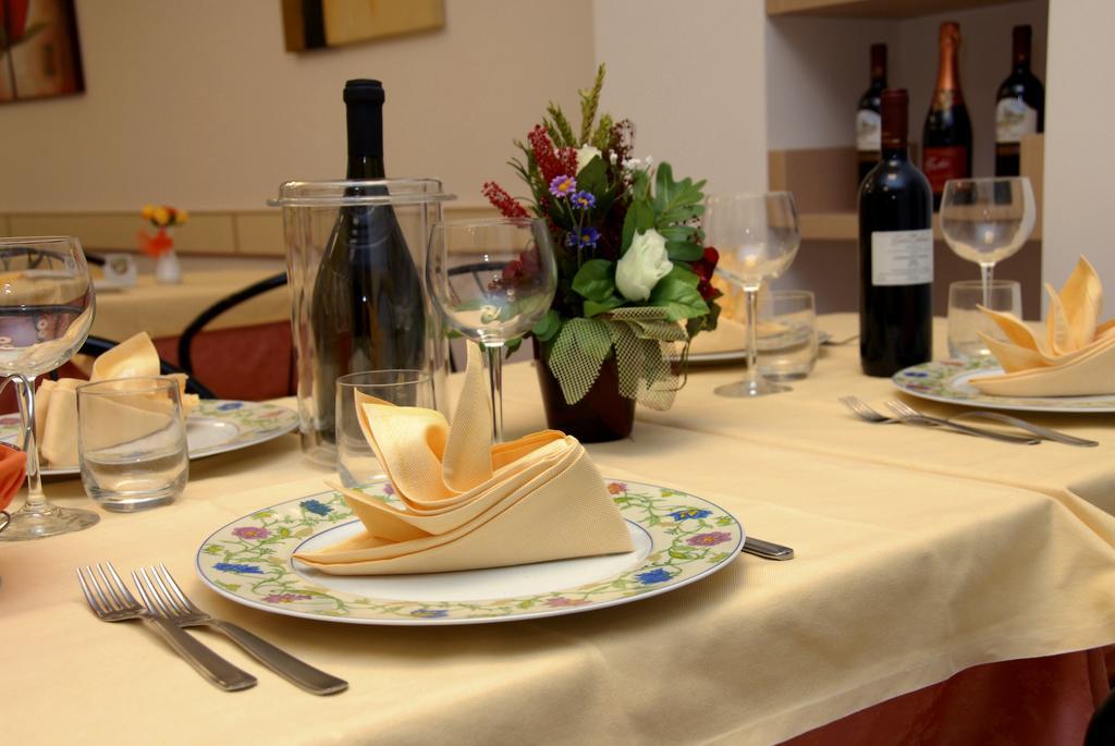 Groane Hotel Residence Cesano Maderno Extérieur photo